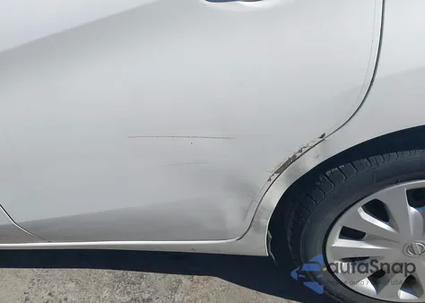 2015 Nissan Versa Note Sv z USA, uszkodzony, nr VIN 3N1CE2CP6FL439821